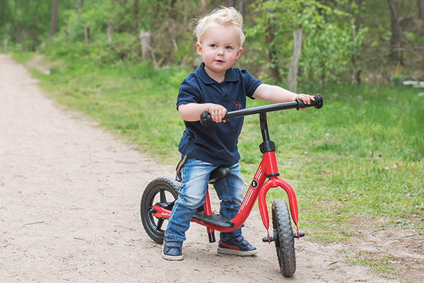 Sef is 2 jaar en 84 cm lang.