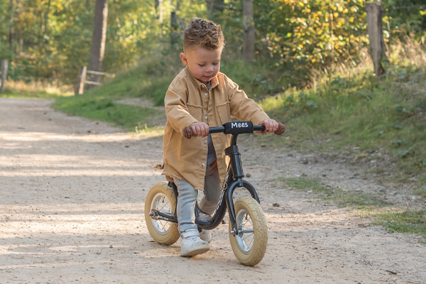 Mees is 2 jaar en 94 cm lang