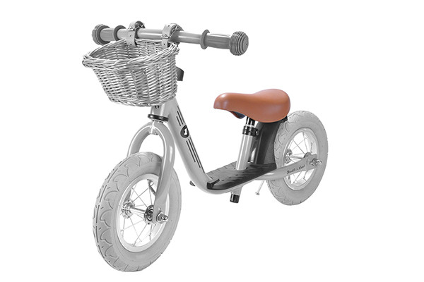 Stoere loopfiets met bruine zadel