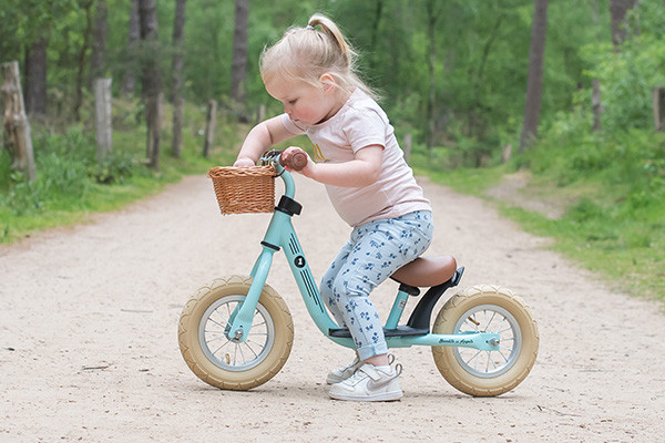 Phileine is 2 jaar en 92 cm lang.