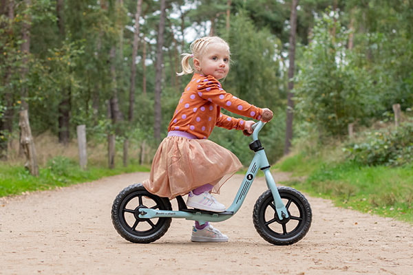 Esmee is 2 jaar oud en 92 cm lang