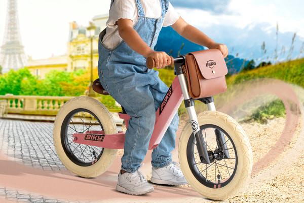 Stuurtasje is als rugtasje te gebruiken