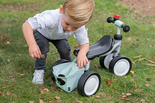 Handig mandje achterop