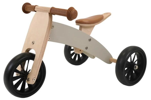 Stand 2: driewieler met hoog frame