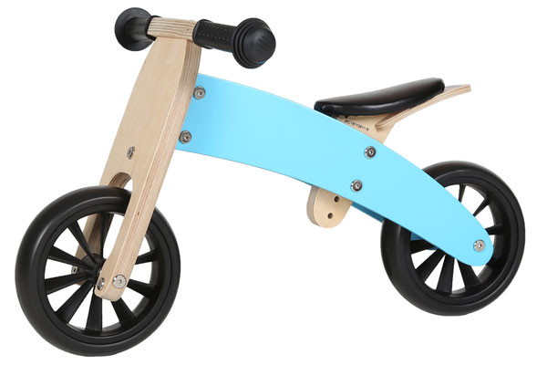 Als tweewieler met hoog frame.