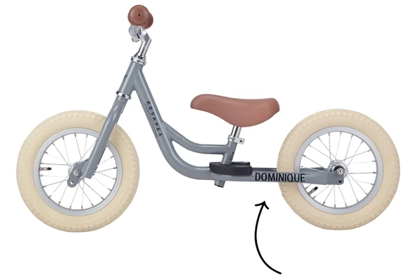 Met stickerset om te personaliseren