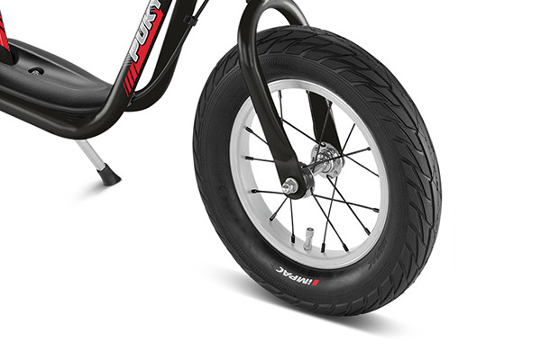 Voorzien van goede luchtbanden.