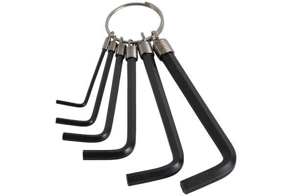 6 verschillende maten inbussleutels.