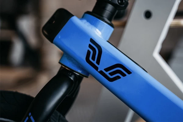 Omkeerbaar aluminium frame