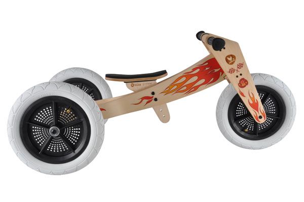 In hoogte verstelbaar zadel (28 - 46 cm).